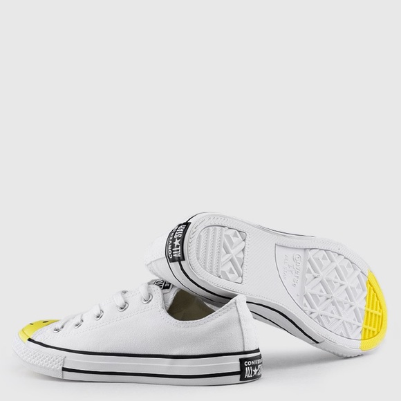 😃NWB CONVERSE KIDS SIZE 6 WHICH IS A 7.5 WOMENS - Picture 3 of 7